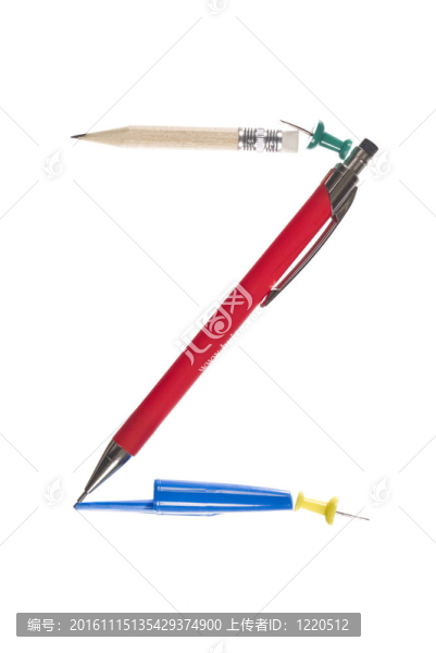 辦公用品做成的字母Z