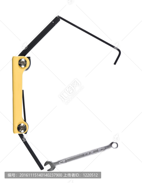 用工具做成的字母C