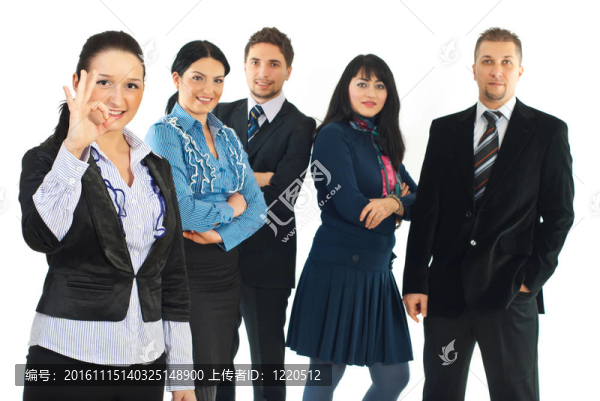 年輕的商人顯示好的標志