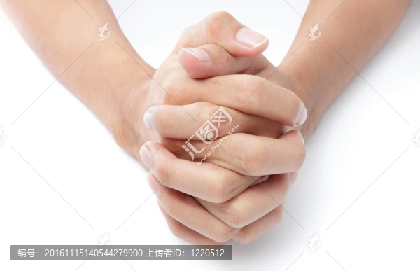 雙手合十祈禱