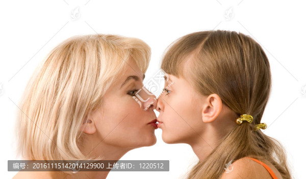 母親與女兒-匯圖網(wǎng) www.fosd68.com 母親與女兒