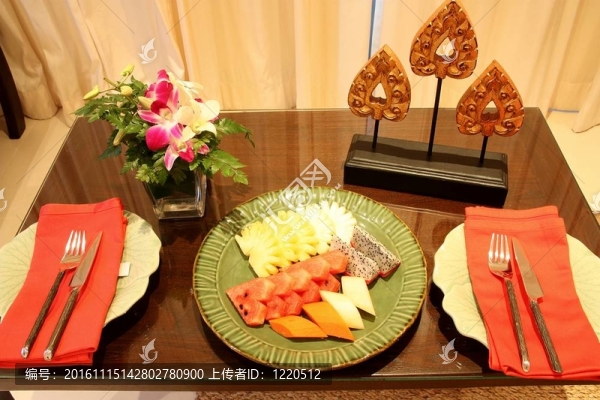 菠蘿和西瓜