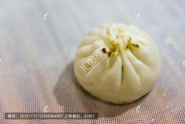 一個包子