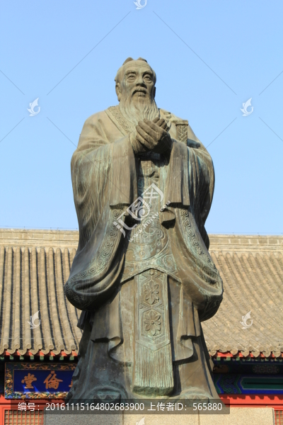 國子監(jiān),孔子行教像,雕像