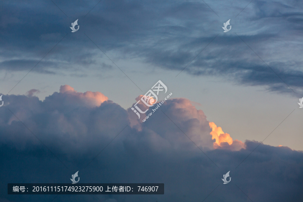 傍晚天空