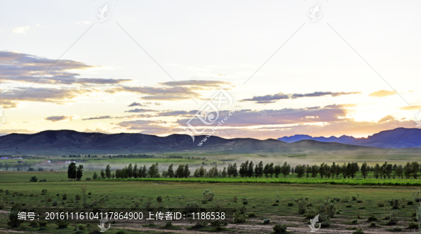 草原夕陽(yáng)