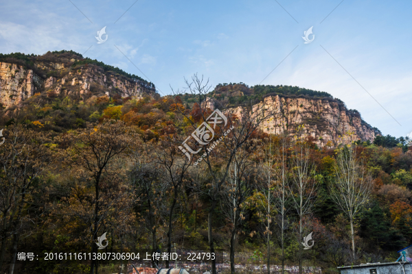 秋色太行山