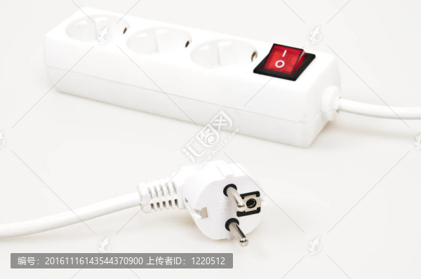 電源