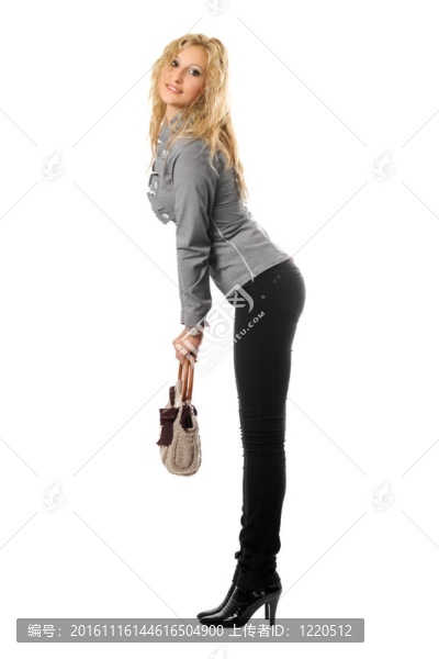 快樂的金發(fā)女郎帶著一個手提包