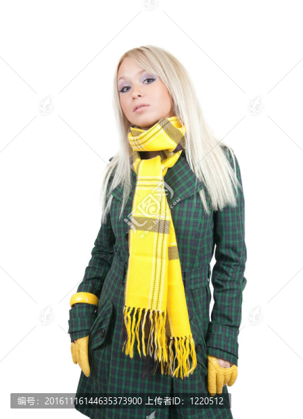 綠色外套的女人