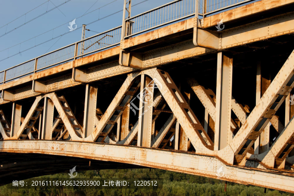 橋梁近距離細(xì)節(jié)