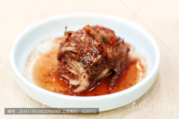 韓國(guó)泡菜。