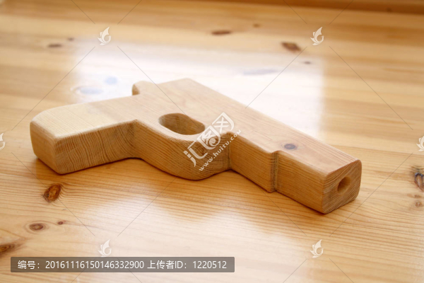 木制玩具槍