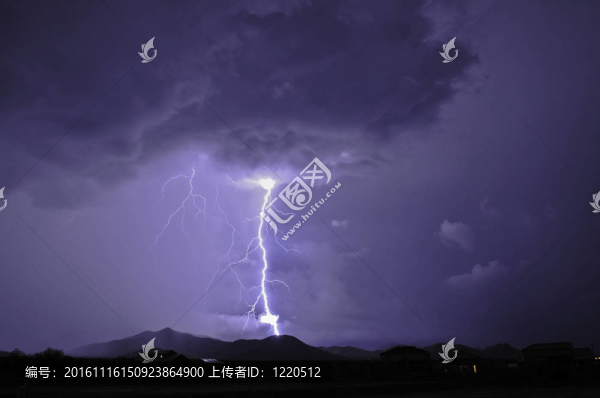 Tucson閃電