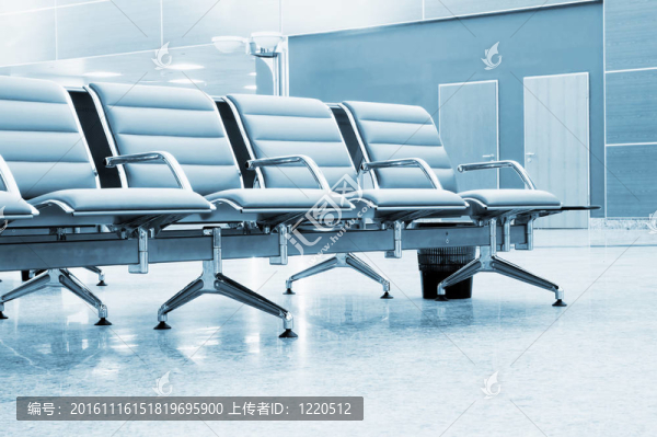 機(jī)場(chǎng)內(nèi)部