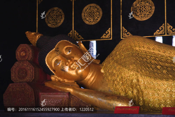 臥佛的臉