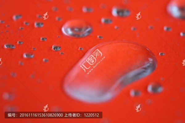 水