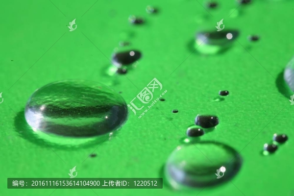 水