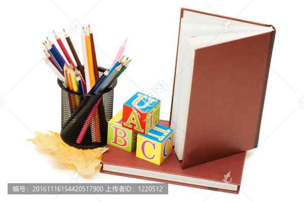 回到學(xué)校的概念與書籍和鉛筆