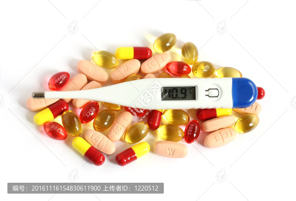 藥片和藥片數(shù)字溫度計