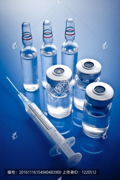 醫(yī)藥瓶和注射器