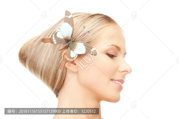 美麗的女人與蝴蝶在頭發(fā)