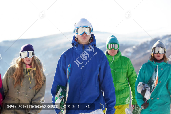 人與滑雪板