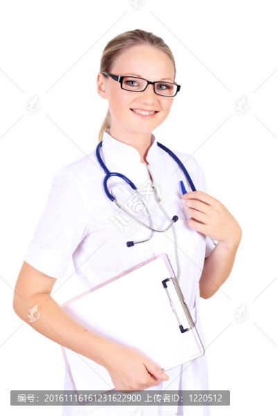 年輕的女醫(yī)生用聽診器
