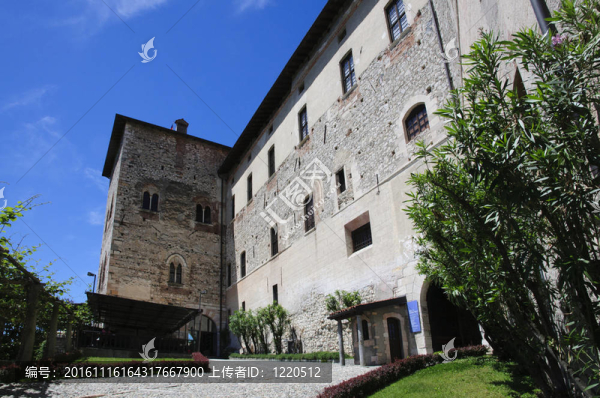 安杰拉城堡要塞（Rocca,Borromeo）