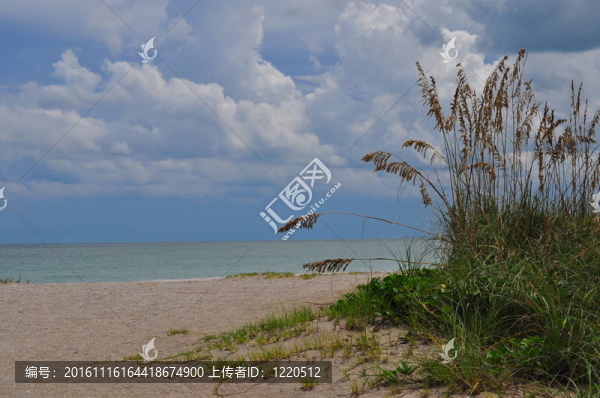 寧?kù)o的海灘