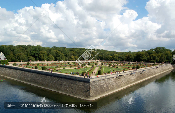 舍農索城堡和花園