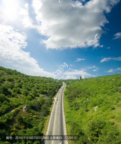 山區(qū)瀝青路