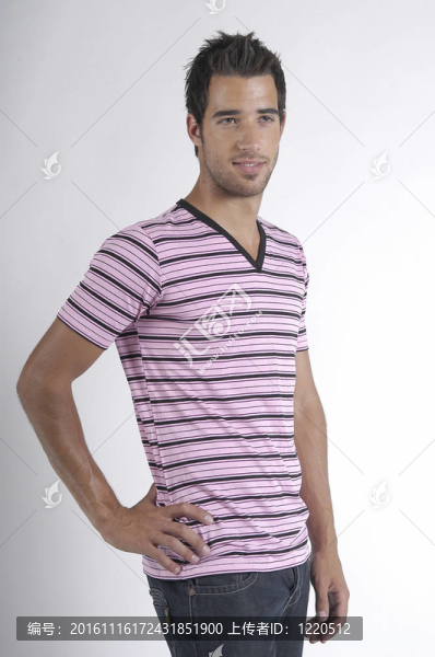 年輕有魅力的男人