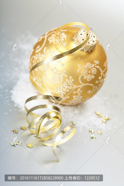 金色圣誕球