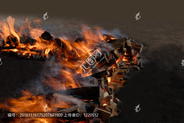 火焰；火災(zāi)