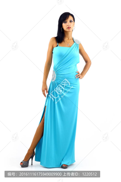 年輕性感女人穿著時髦的藍色禮服