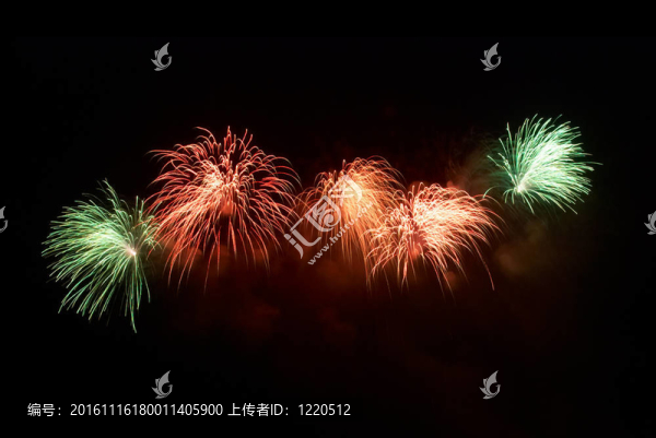 美麗的問候和煙火