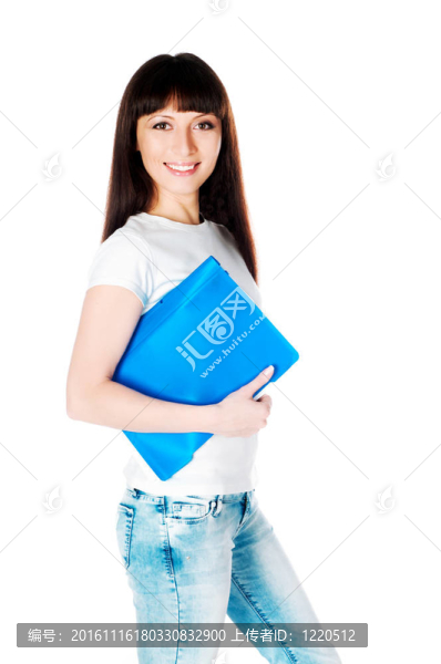 漂亮的年輕女人有一個(gè)文件夾