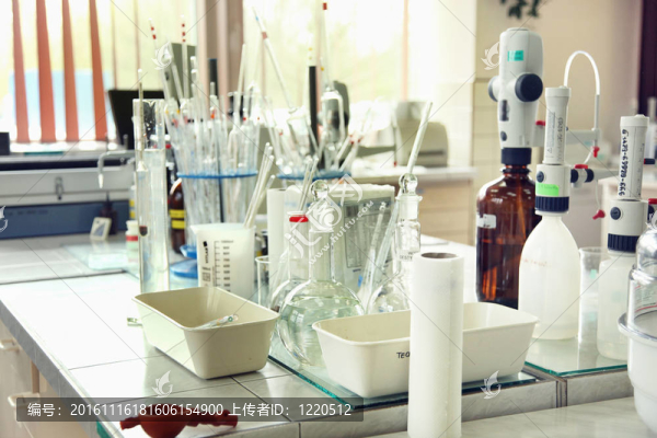 化學(xué)實(shí)驗(yàn)室-匯圖網(wǎng) www.fosd68.com 化學(xué)實(shí)驗(yàn)室