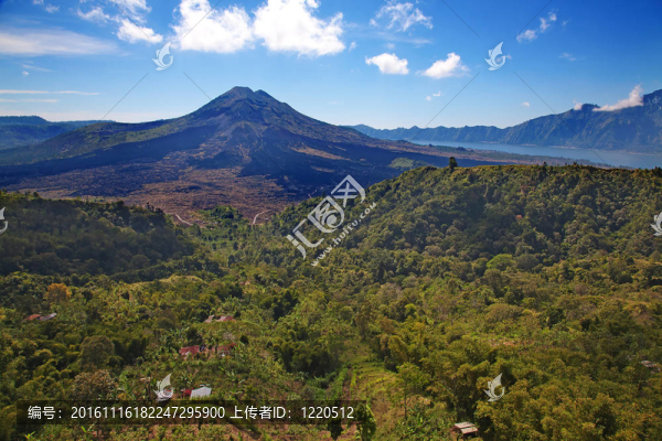 巴都爾火山