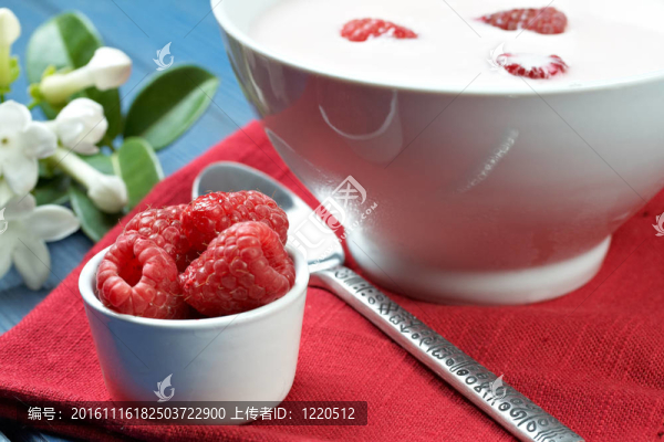 覆盆子