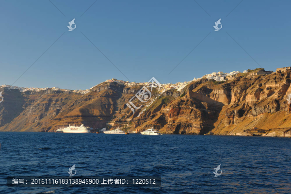 圣托里尼島海岸豪華游艇