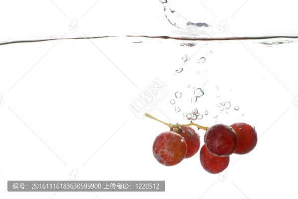 葡萄水濺