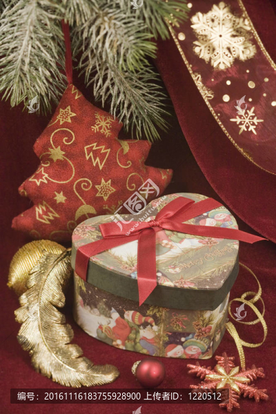 靜止的生命；新的一年