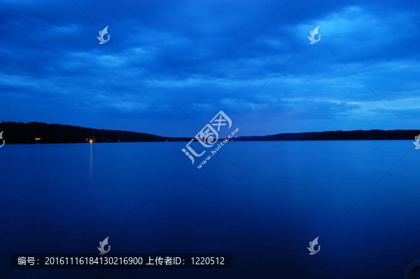 藍湖