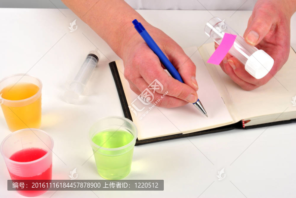 在書(shū)中做一些筆記