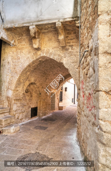 小巷。Bitritto。Apulia。