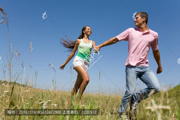 一起跑步-匯圖網(wǎng) www.fosd68.com 一起跑步
