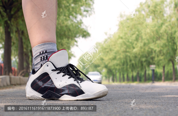 運(yùn)動(dòng),運(yùn)動(dòng)鞋