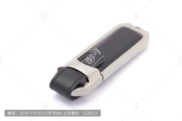 黑色皮革的USB閃存驅(qū)動(dòng)器。
